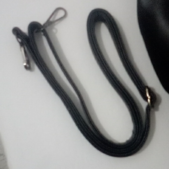 Black hand bag - Picture 9 of 9